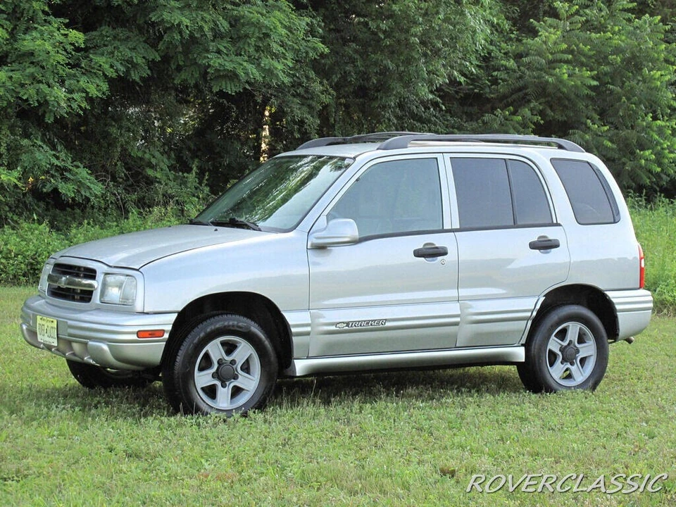 2004 Chevrolet Tracker - Image 11 of 12