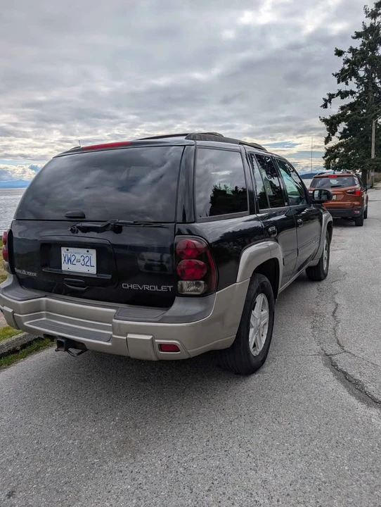 2004 Chevrolet Trailblazer - Image 3 of 17