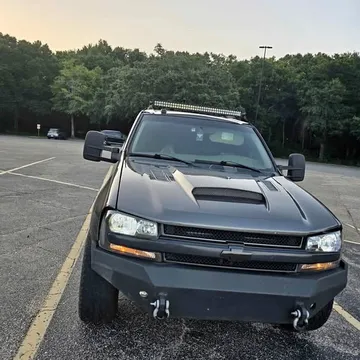 2004 Chevrolet TrailBlazer LS