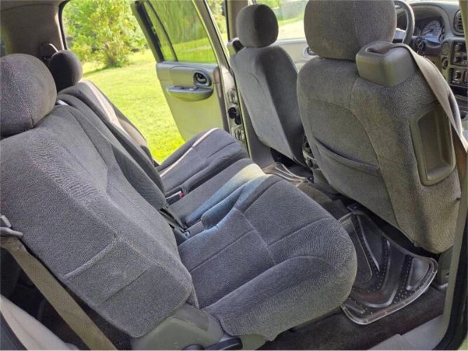 2004 Chevrolet Trailblazer - Image 6 of 13