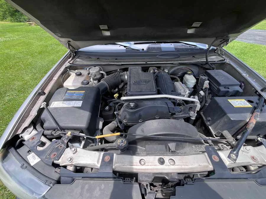 2004 Chevrolet Trailblazer - Image 25 of 25