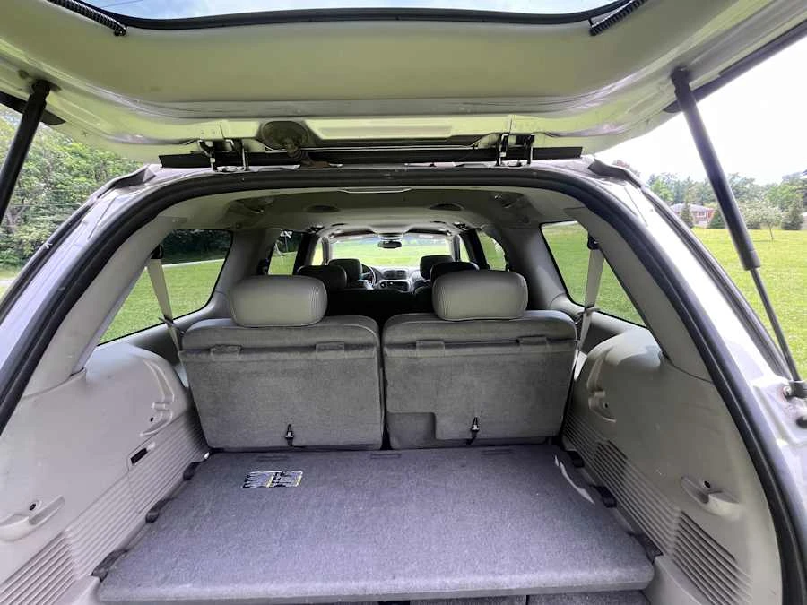 2004 Chevrolet Trailblazer - Image 16 of 25
