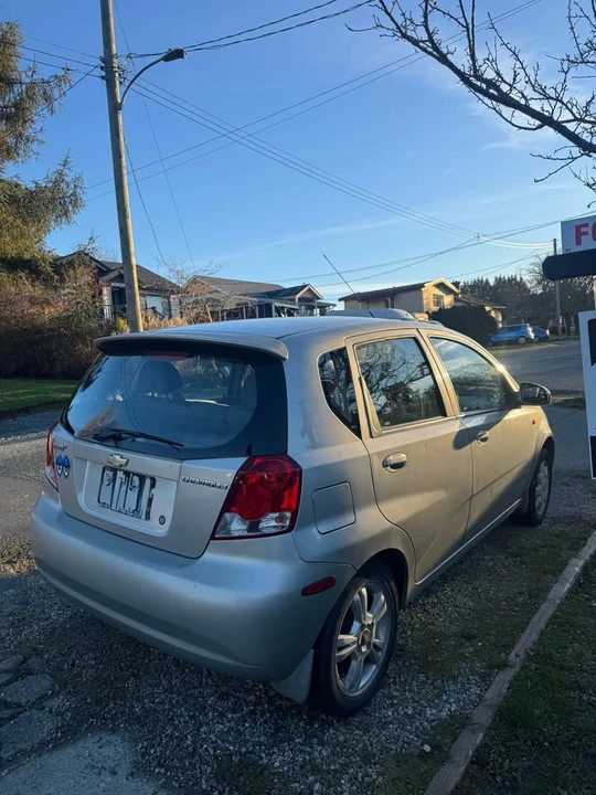 2004 Chevrolet Aveo/Sonic - Image 2 of 5