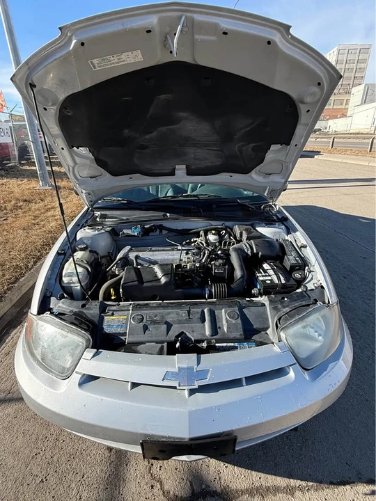 2004 Chevrolet Cavalier - Image 5 of 8