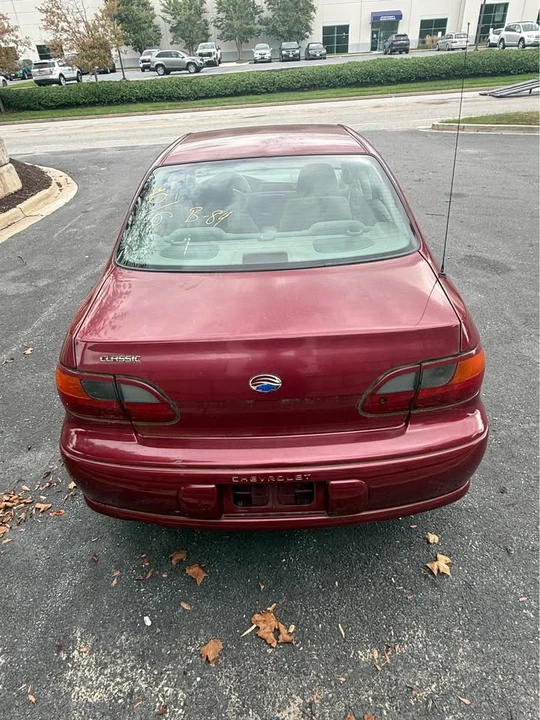2004 Chevrolet Malibu - Image 6 of 10