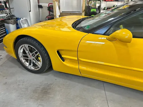 2004 Chevrolet Corvette