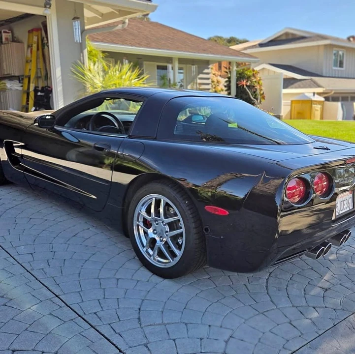 2004 Chevrolet Corvette C5 - Image 1 of 3