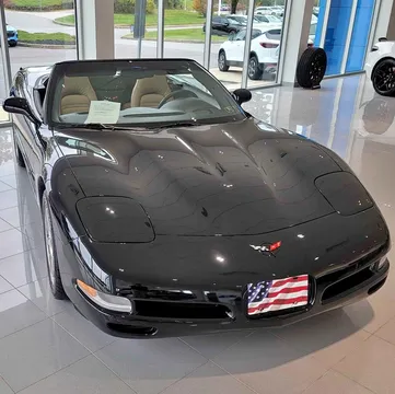 2004 Chevrolet Corvette Base