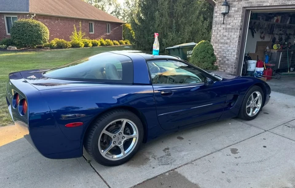 2004 Chevrolet Corvette C5 - Image 2 of 7