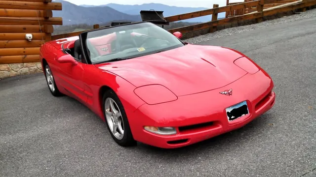 2004 Chevrolet Corvette Convertible 2D