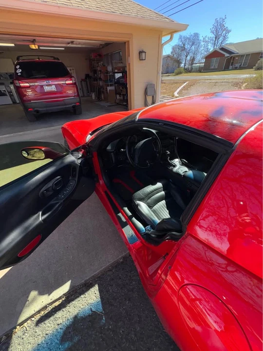 2004 Chevrolet Corvette C5 - Image 4 of 11