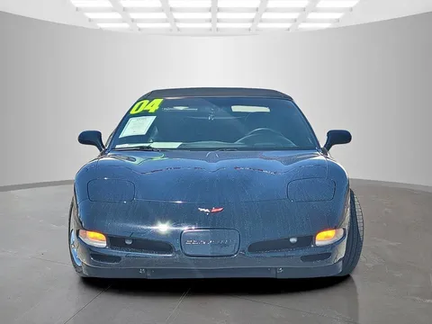 2004 Chevrolet Corvette Base