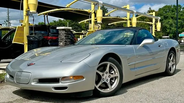 2004 Chevrolet Corvette