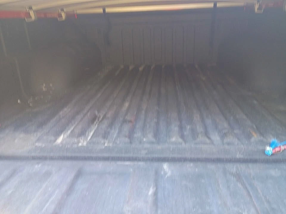 2004 Chevrolet Silverado - Image 11 of 20