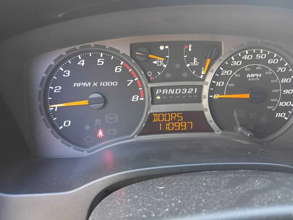 2004 Chevrolet Silverado - Image 14 of 20