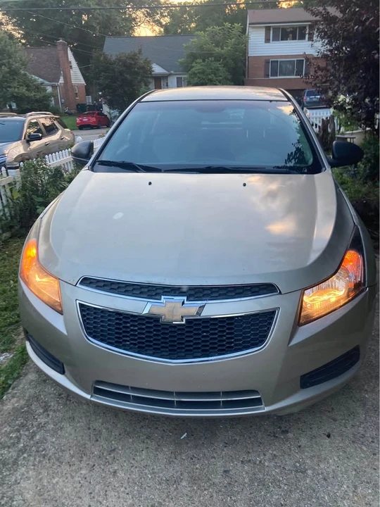 2004 Chevrolet Cruze - Image 8 of 9