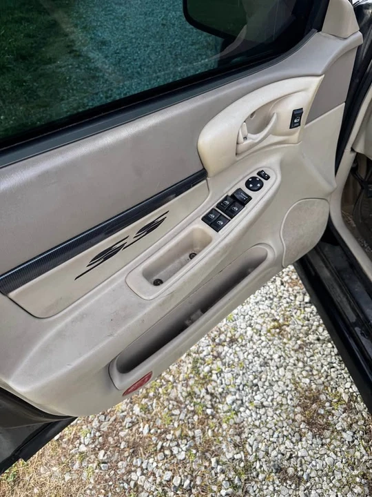 2004 Chevrolet Impala 8th Gen - Image 7 of 9