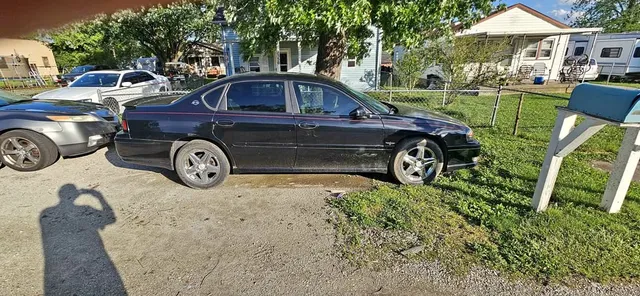 2004 Chevrolet Impala SS Sedan