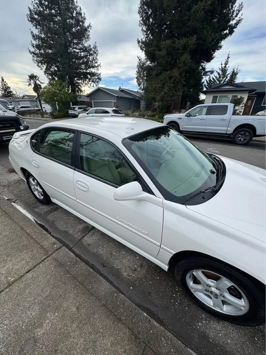 2004 Chevrolet Impala 8th Gen - Image 2 of 12