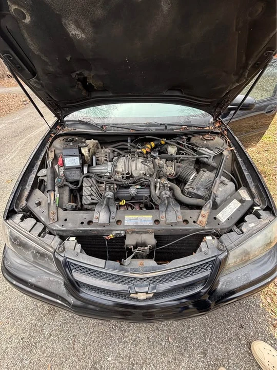 2004 Chevrolet Impala 8th Gen - Image 3 of 11