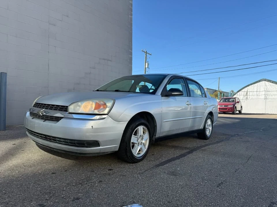2004 Chevrolet Malibu - Image 2 of 9