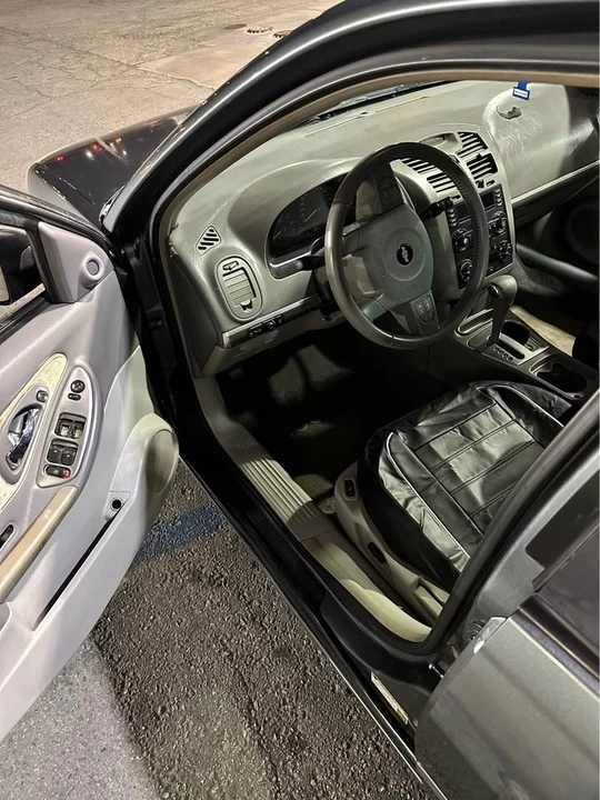 2004 Chevrolet Malibu - Image 5 of 5