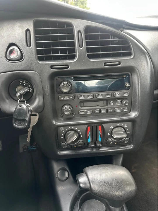 2004 Chevrolet Monte Carlo 6th Gen - Image 12 of 12
