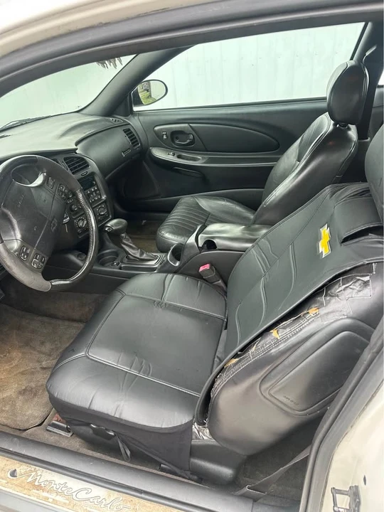 2004 Chevrolet Monte Carlo 6th Gen - Image 9 of 12
