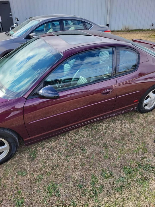 2004 Chevrolet Monte Carlo 6th Gen - Image 9 of 11