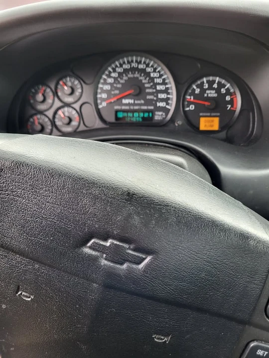 2004 Chevrolet Monte Carlo 6th Gen - Image 3 of 11
