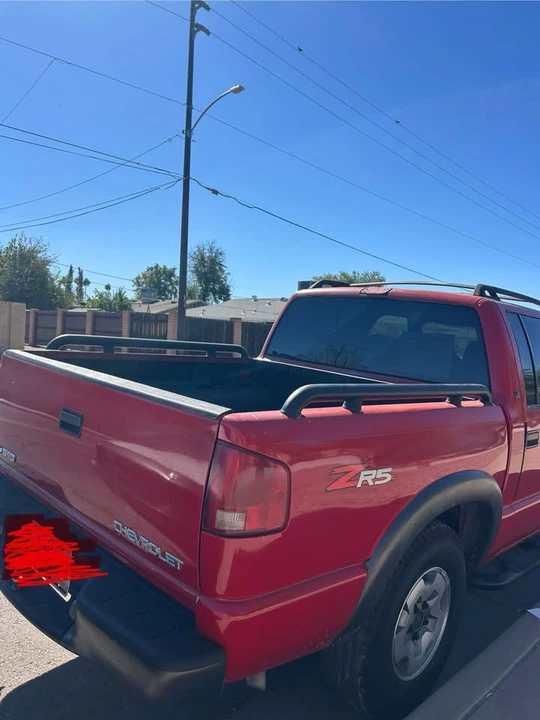 2004 Chevrolet S-10 - Image 7 of 7