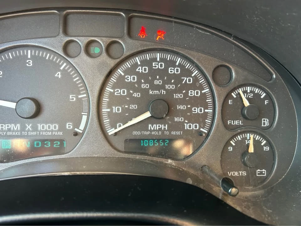2004 Chevrolet S-10 - Image 3 of 7