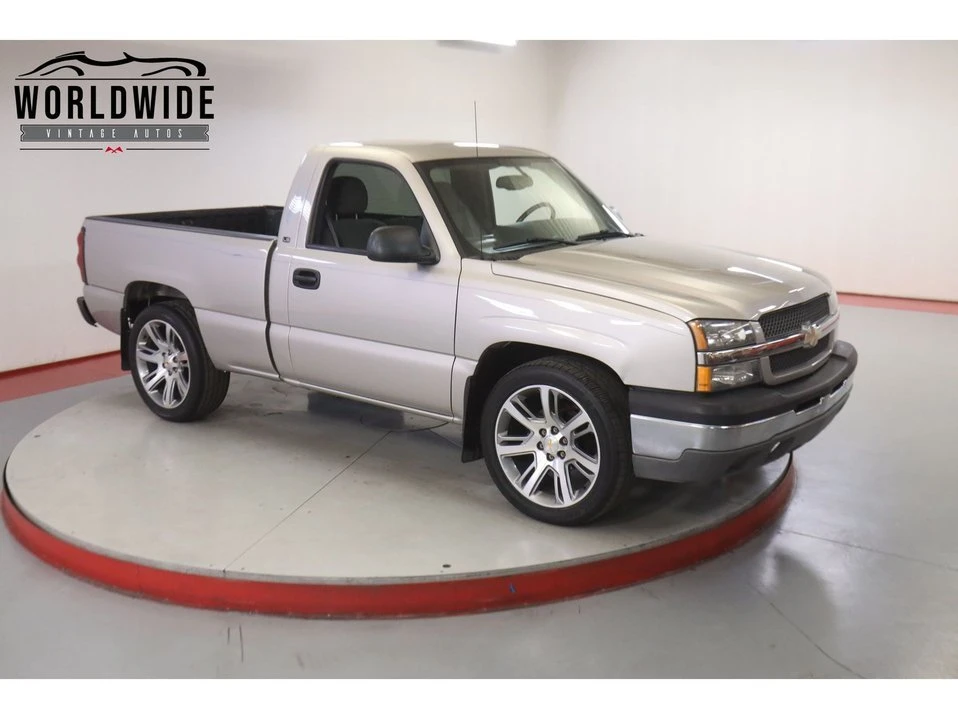 2004 Chevrolet Silverado 1st Gen - Image 2 of 20