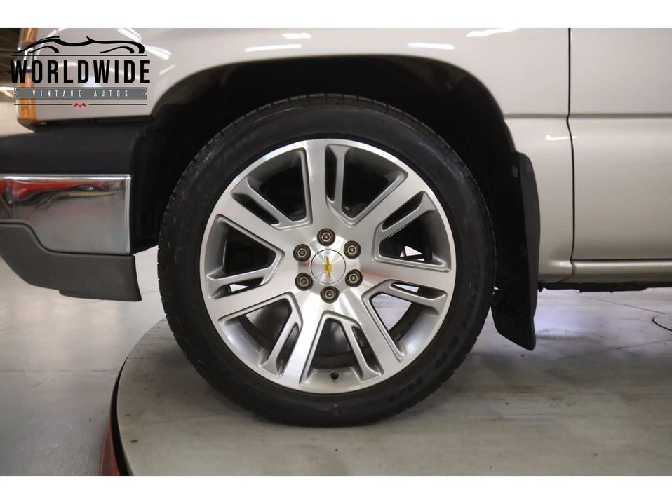 2004 Chevrolet Silverado 1st Gen - Image 12 of 20