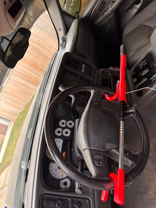 2004 Chevrolet Silverado 1st Gen - Image 11 of 12