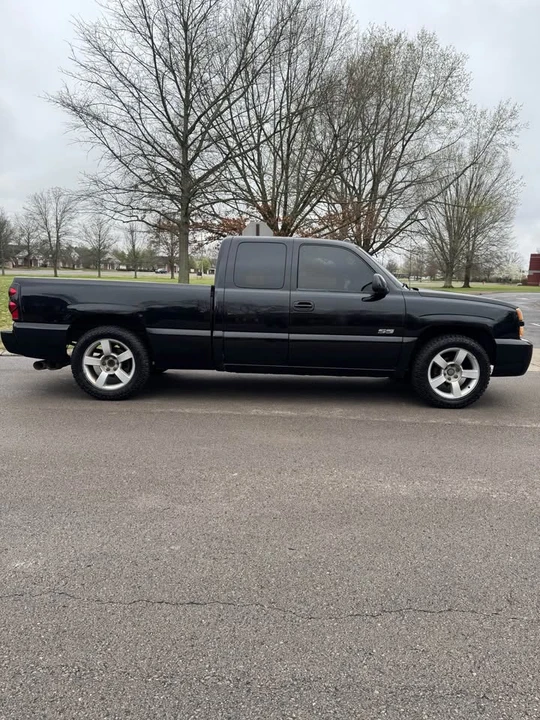 2004 Chevrolet Silverado 1st Gen - Image 6 of 18