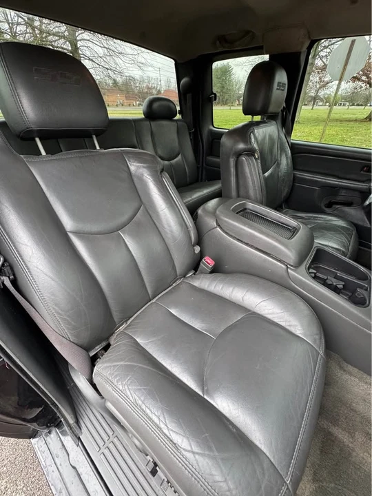 2004 Chevrolet Silverado 1st Gen - Image 10 of 18