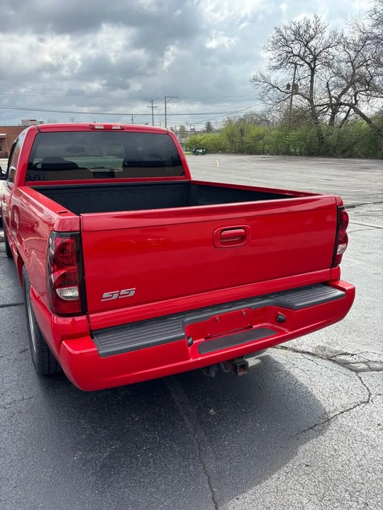 2004 Chevrolet Silverado 1st Gen - Image 3 of 5