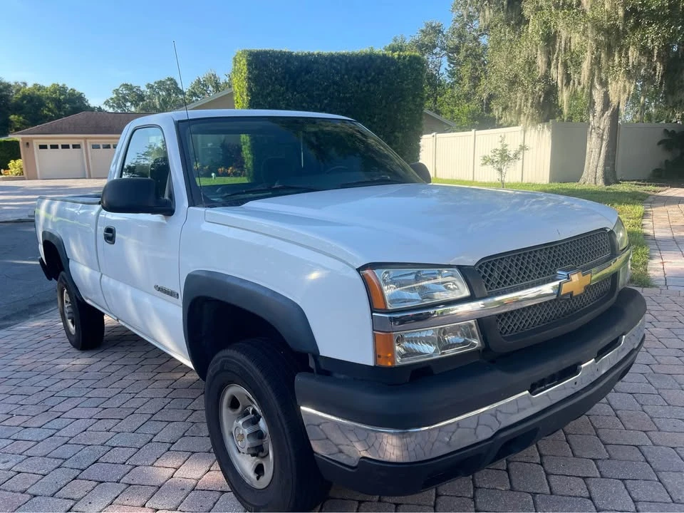 2004 Chevrolet Silverado Heavy Duty 1st Gen - Image 2 of 18
