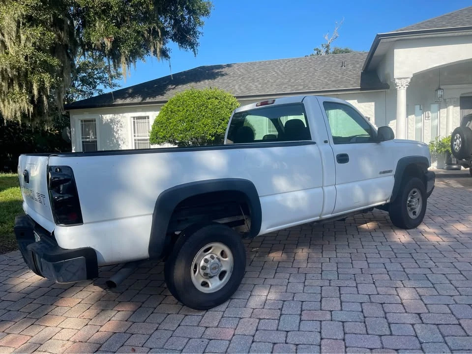 2004 Chevrolet Silverado Heavy Duty 1st Gen - Image 5 of 18