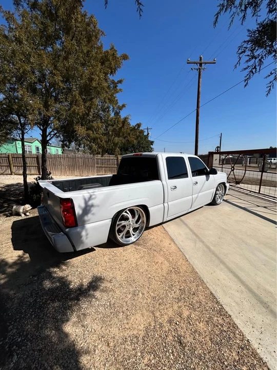 2004 Chevrolet Silverado 1st Gen - Image 3 of 11