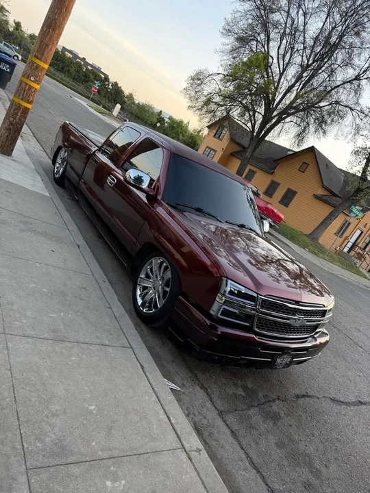 2004 Chevrolet Silverado 1st Gen - Image 2 of 6