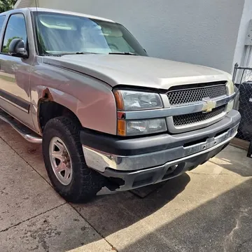 2004 Chevrolet Silverado 1500 Extended Cab