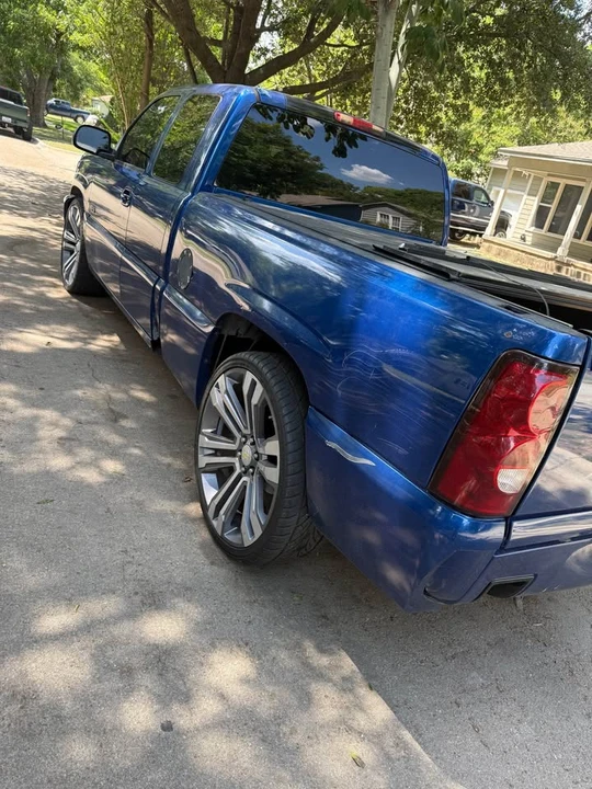 2004 Chevrolet SS - Image 9 of 12