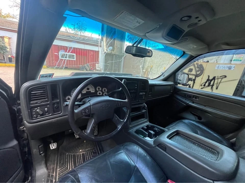 2004 Chevrolet SS - Image 4 of 14