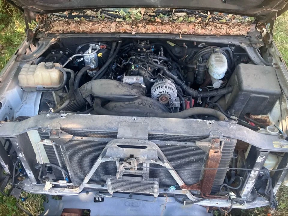 2004 Chevrolet SS - Image 2 of 2