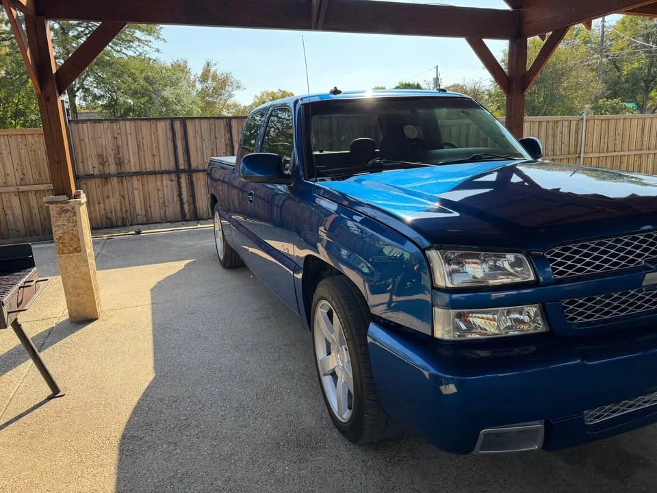 2004 Chevrolet SS - Image 2 of 17