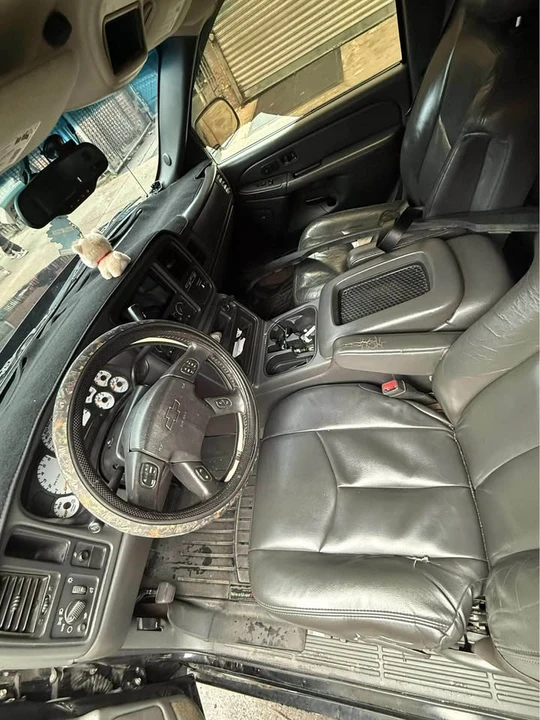 2004 Chevrolet SS - Image 4 of 5