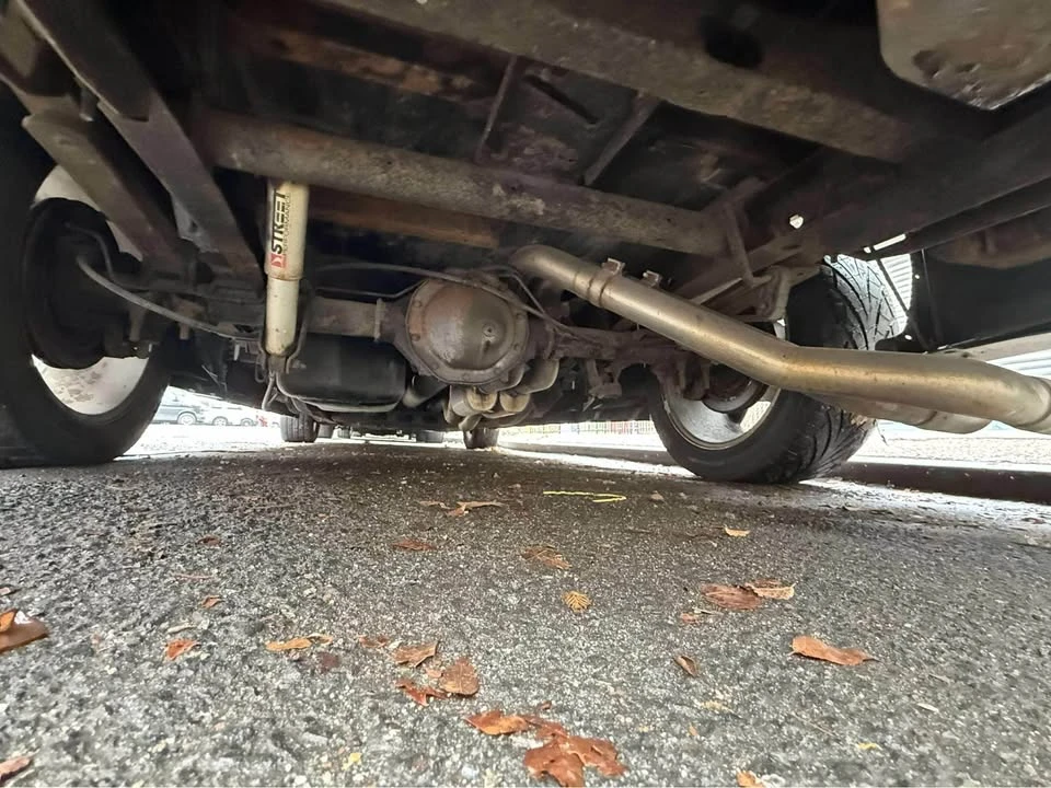 2004 Chevrolet SS - Image 3 of 5