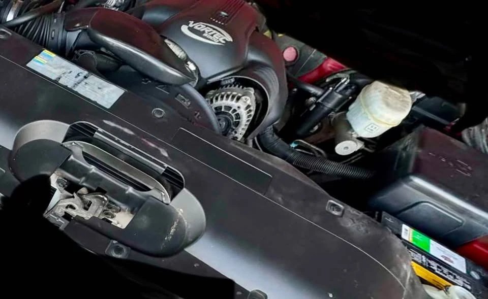 2004 Chevrolet SS - Image 9 of 9